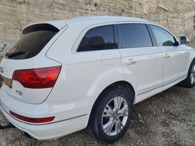 אאודי Q7