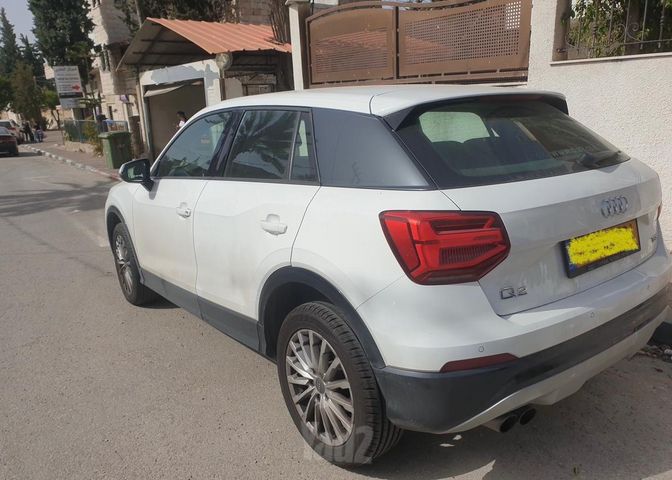 מודעת רכב אאודי Q2