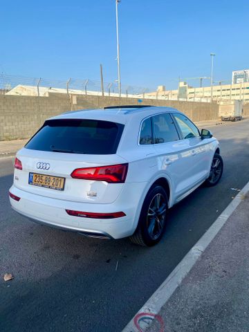 אאודי Q5