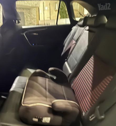 טויוטה RAV4