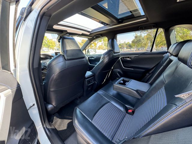 טויוטה RAV4