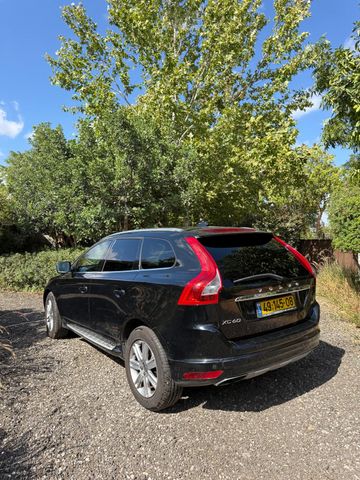 מודעת רכב וולוו XC60