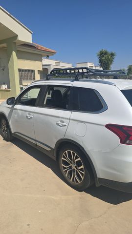מודעת רכב מיצובישי אאוטלנדר