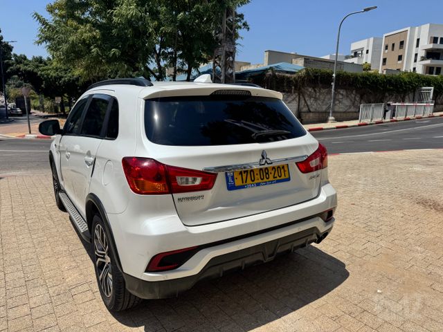 מיצובישי ASX