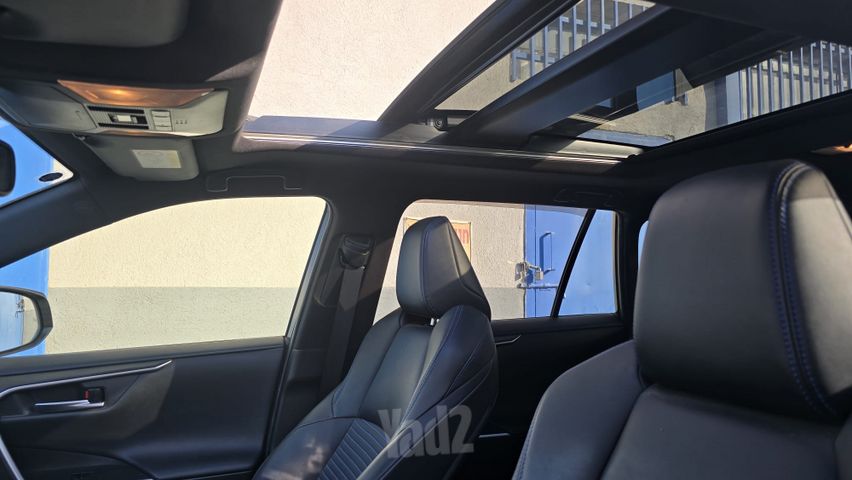 טויוטה RAV4