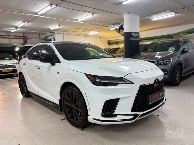 לקסוס RX