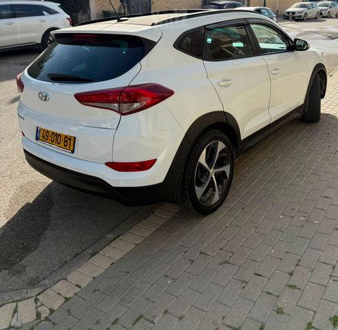 יונדאי טוסון