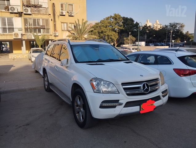 GL GL 450 אוט׳ 4.7 (335 כ״ס)