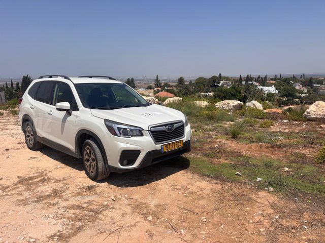 סובארו פורסטר
