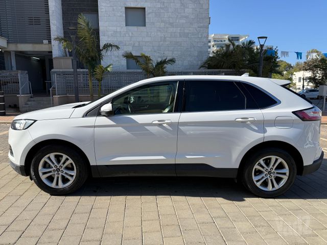 פורד אדג'