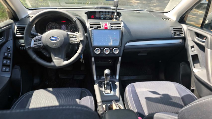 סובארו פורסטר