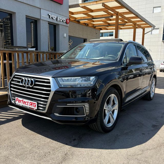 מודעת רכב אאודי Q7