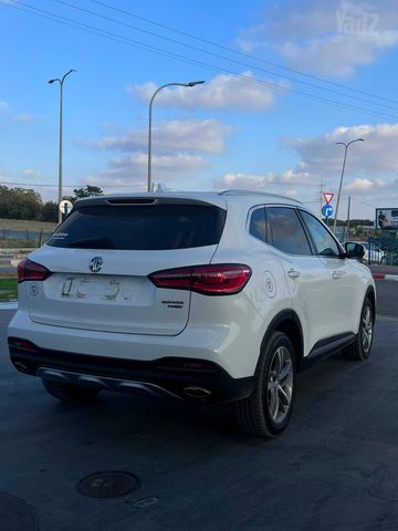 אם ג'י EHS PHEV