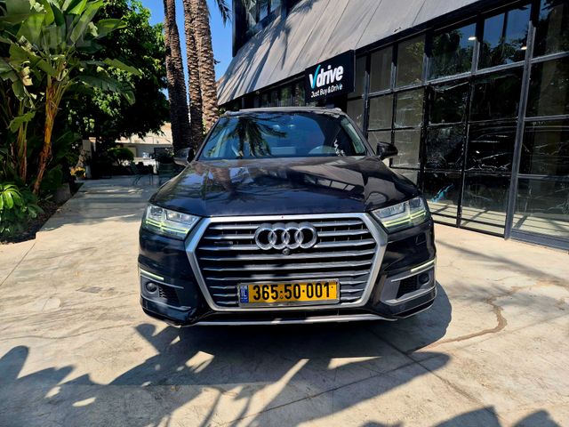 אאודי Q7