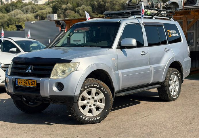 מודעת רכב מיצובישי פג'רו