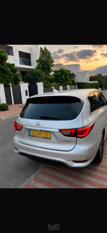 אינפיניטי QX60