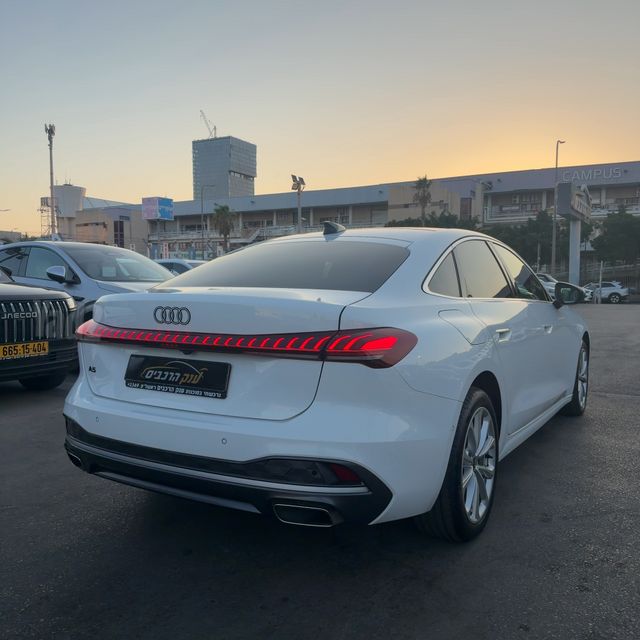 אאודי A5
