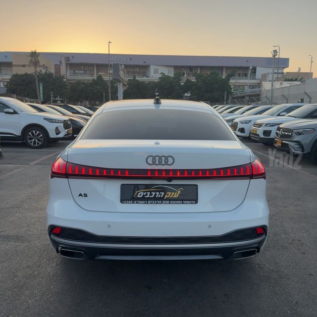 אאודי A5