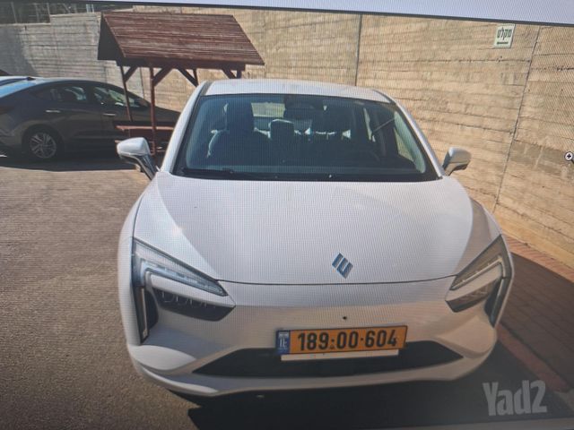 מודעת רכב אי.וי איזי Limo