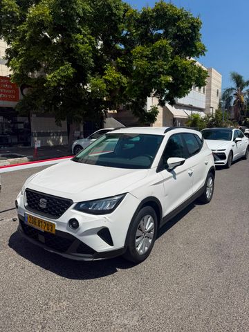 מודעת רכב סיאט ארונה