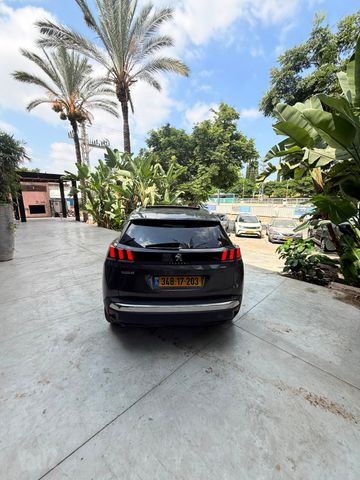 פיג'ו 3008