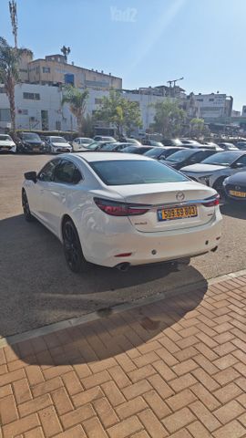 מאזדה 6