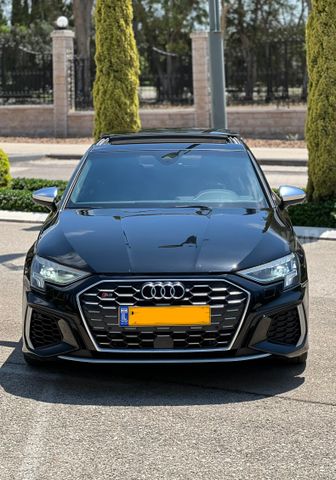 אאודי S3
