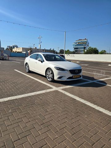מודעת רכב מאזדה 6