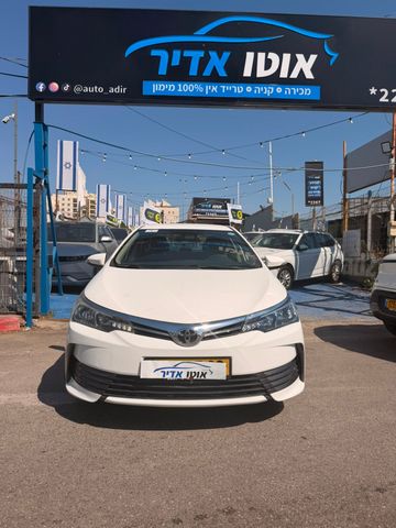 מודעת רכב טויוטה קורולה 1