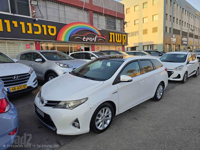 טויוטה אוריס