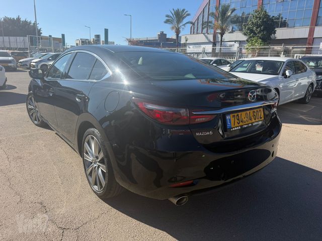 מאזדה 6