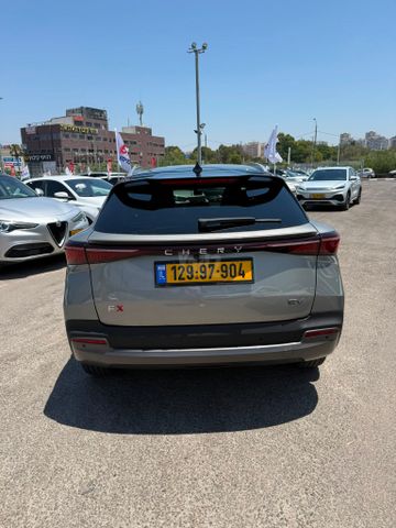 צ׳רי FX