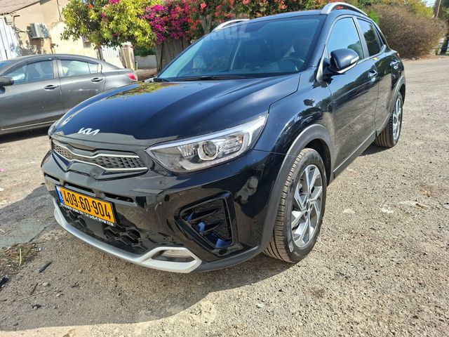 מודעת רכב קיה סטוניק
