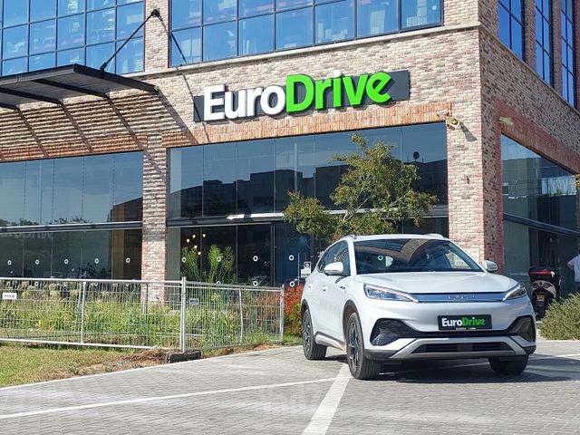מודעת רכב בי.ווי.די אטו 3