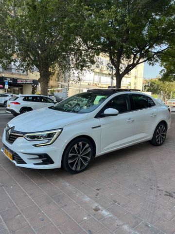 רנו מגאן