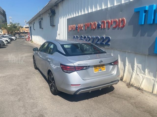 ניסאן סנטרה