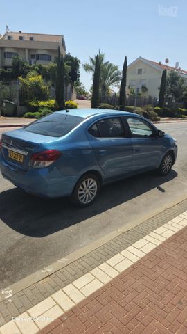 מיצובישי אטראז'
