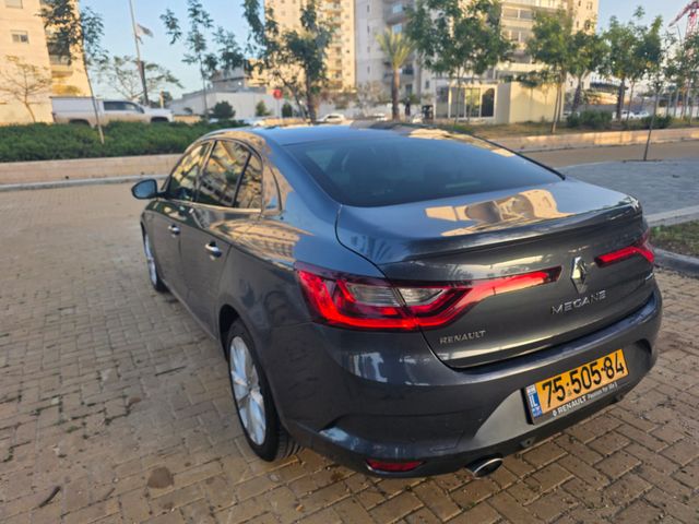מודעת רכב רנו מגאן 2