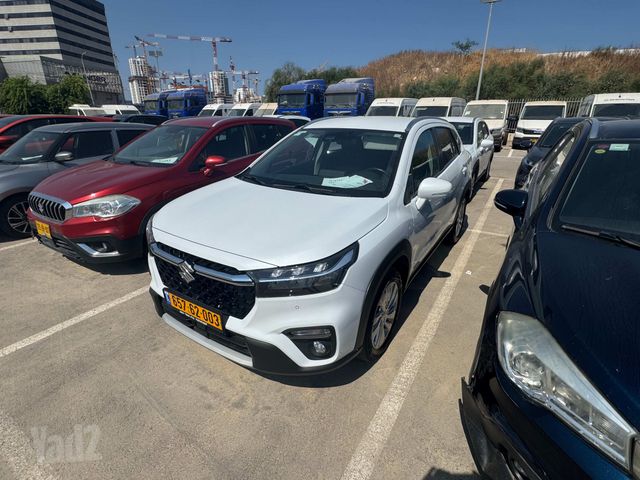 סוזוקי S-Cross