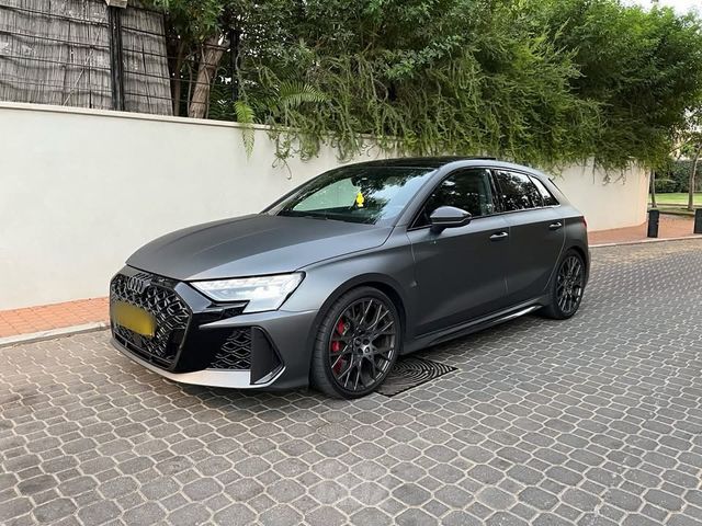אאודי RS 3