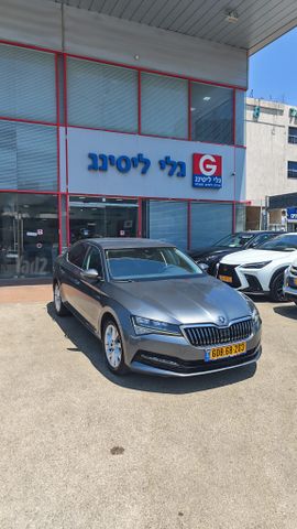 מודעת רכב סקודה סופרב