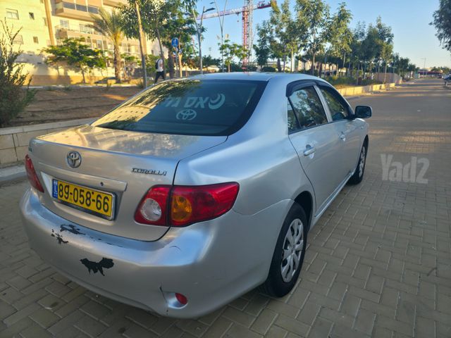 טויוטה קורולה