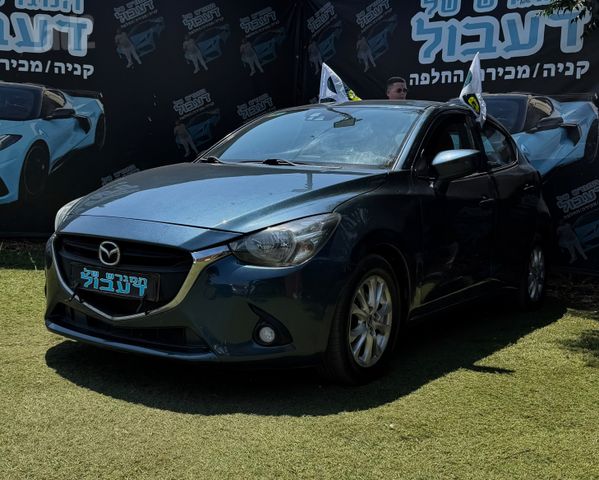 מודעת רכב מאזדה 2