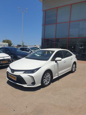מודעת רכב טויוטה קורולה 1