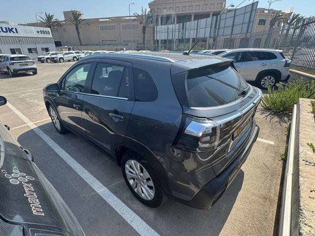 סוזוקי S-Cross