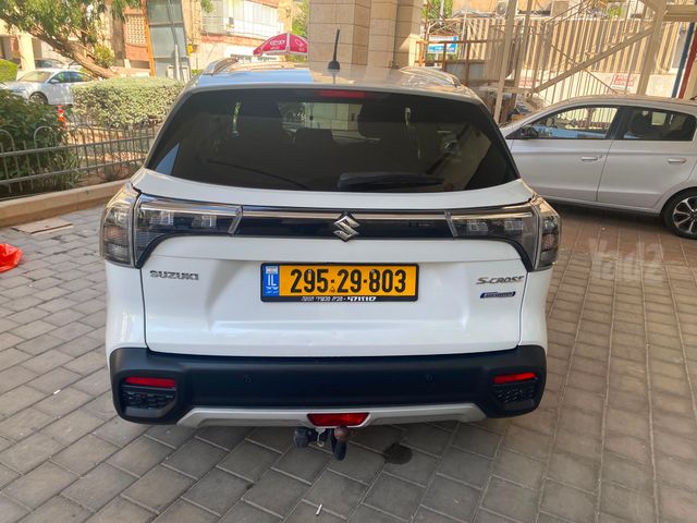 סוזוקי S-Cross