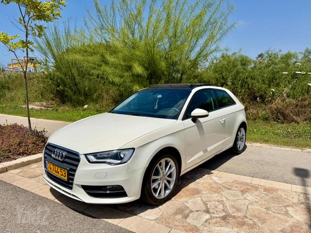 מודעת רכב אאודי A3