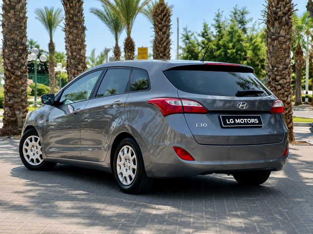 יונדאי i30