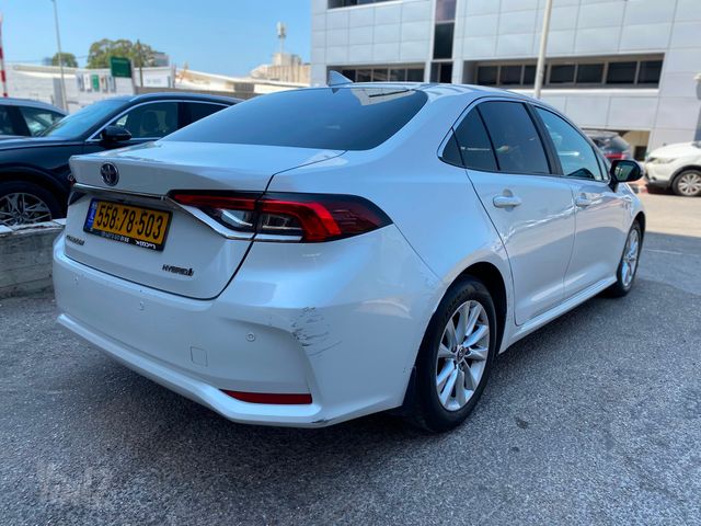 טויוטה קורולה
