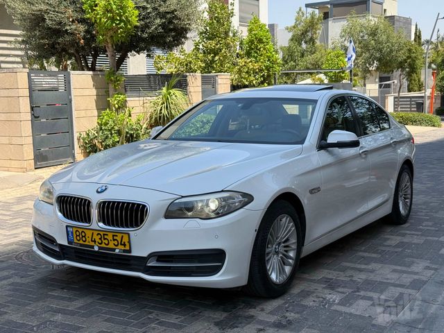 מודעת רכב ב מ וו סדרה 5